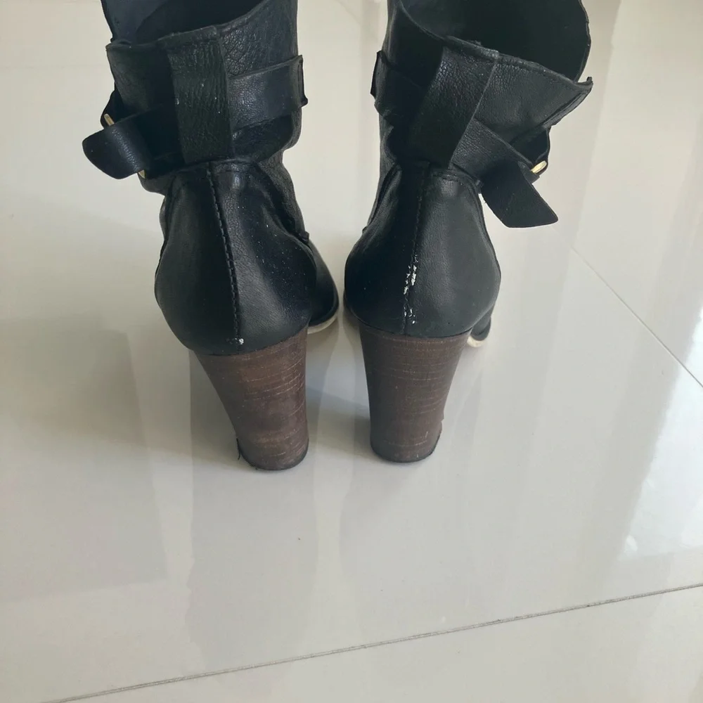 Booties - Picture 3 of 4